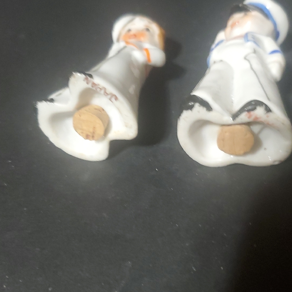 Vintage 1940's Japan Sailor Boy And Girl Salt And Pepper Set (Rare) - Picture 3 of 5